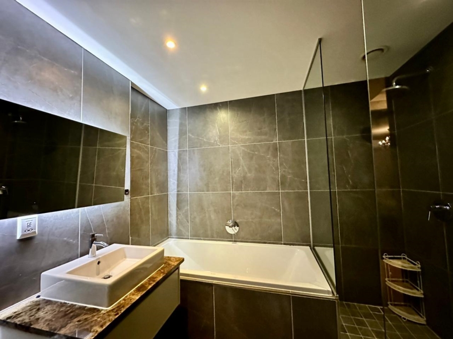 2 Bedroom Property for Sale in De Waterkant Western Cape
